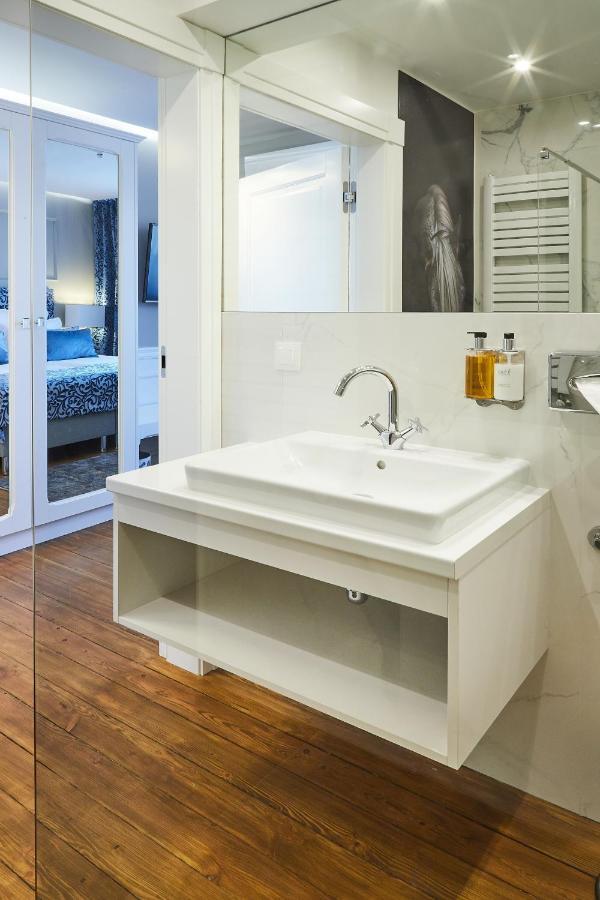 Bed & Breakfast Stara Wozownia W Lusowie 4*
