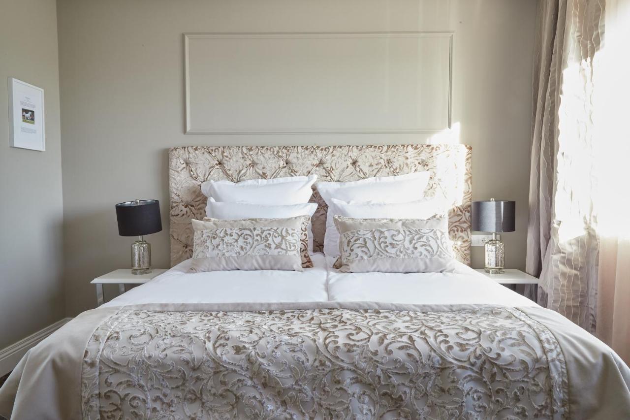 Stara Wozownia W Lusowie Bed & Breakfast